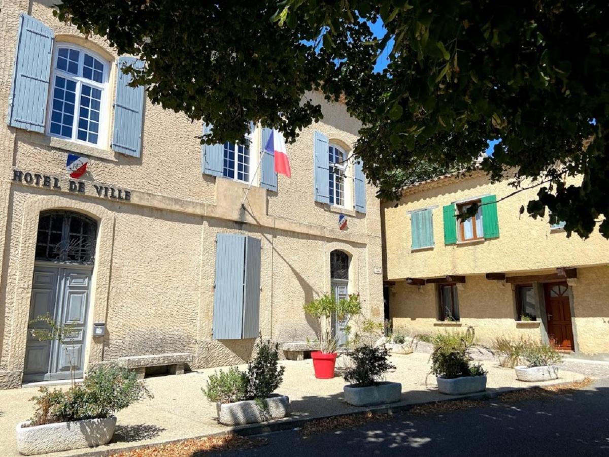 Апартаменты A L'Ombre Du Geant De Provence Mormoiron Экстерьер фото